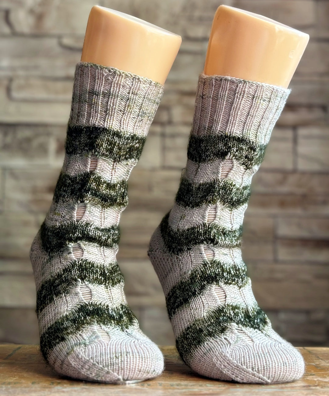 Chevy Chevrons Socks | Knitting pattern and Optional kits