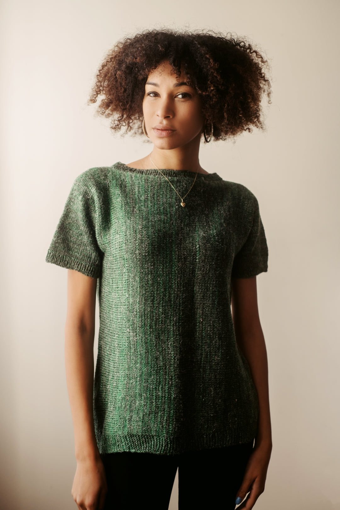 Vertiligne Pullover | Free knitting pattern and Optional Kits